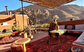 Tafsut Dades Guesthouse Stay With Locals